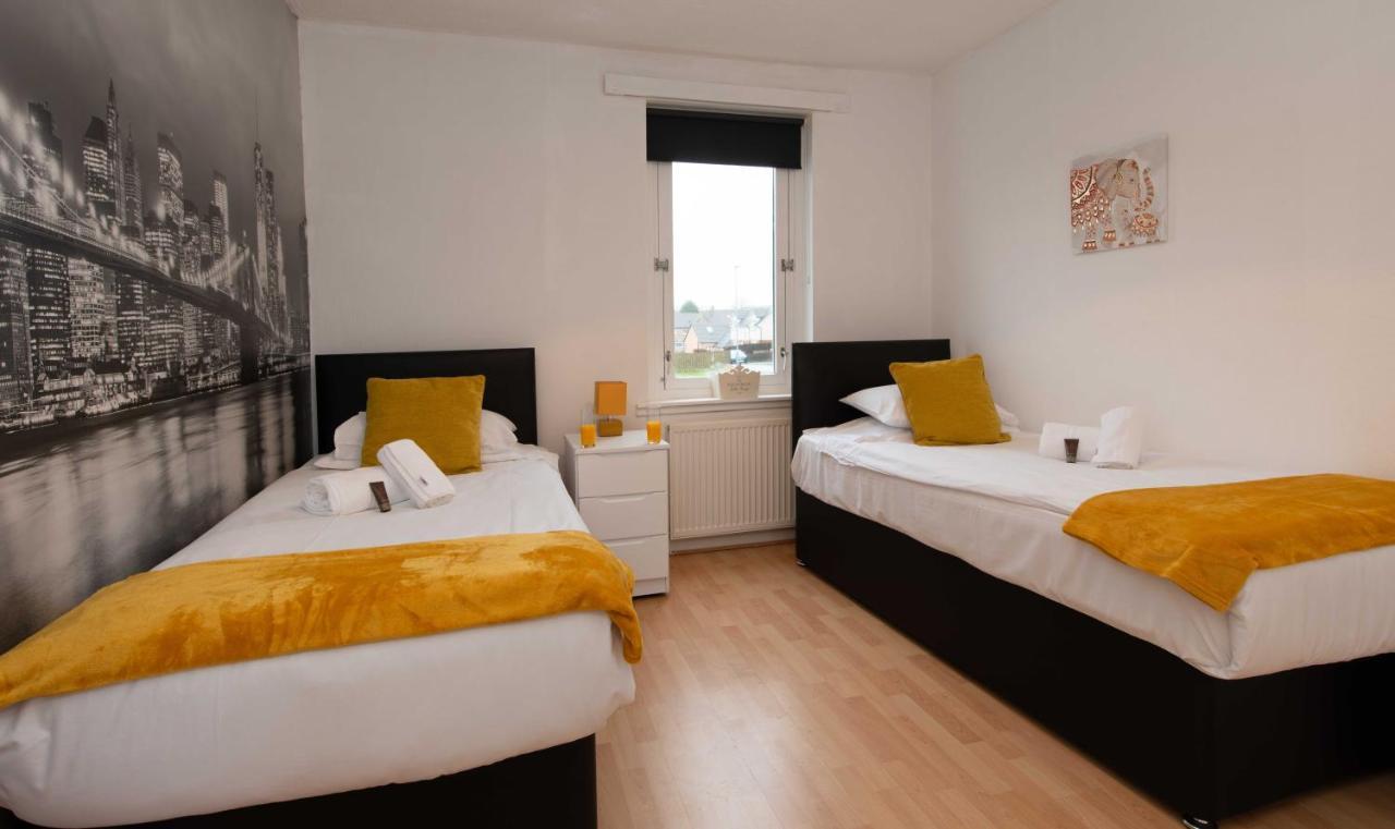 Premier - Chapel Apartment With Driveway! Cleland Esterno foto